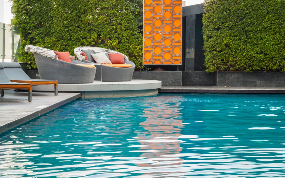 Where can I find the top swimming pool contractor in San Diego