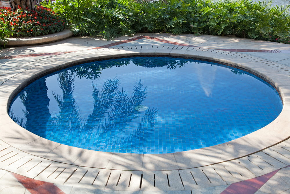 How to make a small pool more fun