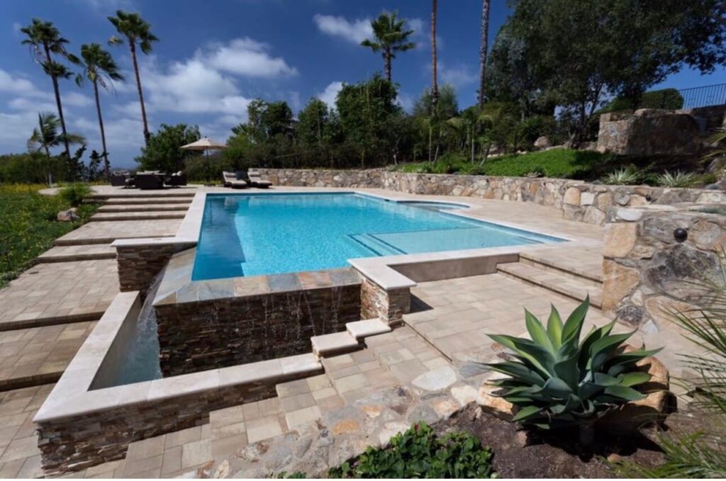 How to Pick the Right Pool Shape